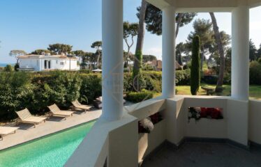 Annual / Seasonal Rentals Villa in Cap d’Antibes