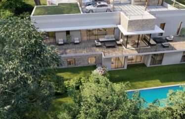 MOUGINS – Luxury new build modern house