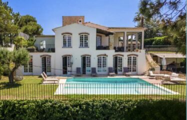 Charming villa for rent Super Cannes