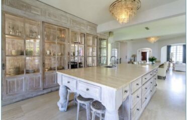 Charming villa for rent Super Cannes