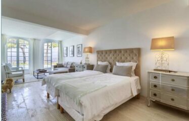 Charming villa for rent Super Cannes
