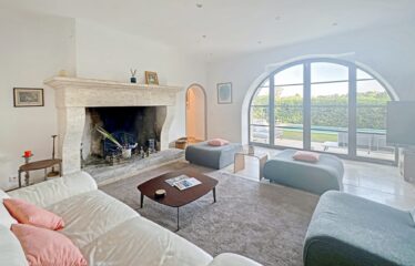 Charming house close old Mougins
