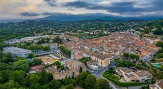 Commercial Space Ideally Located in Valbonne