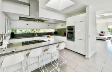 Великолепная современная вилла