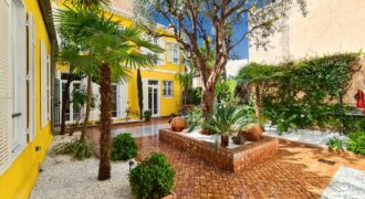 Stunning Townhouse in the Heart of Cannes