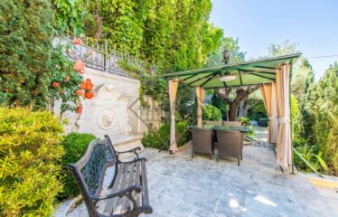 Elegant Villa in the Heart of Cap d’Antibes – Walking Distance to the Beach