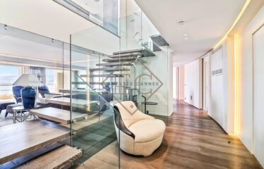 CANNES CROISETTE – PENTHOUSE D’EXCEPTION AVEC VUE MER PANORAMIQUE