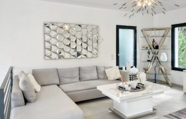 Charming Townhouse in Cannes – Just 10 Minutes from La Croisette