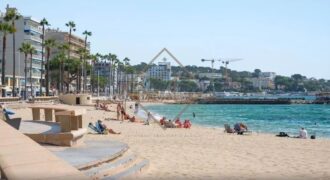 Rare Opportunity – Seafront Commercial Property