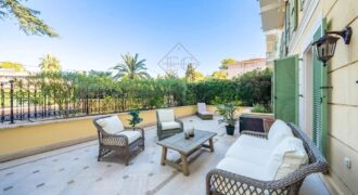 Light and Belle Époque Charm – Private Gardens and Terraces