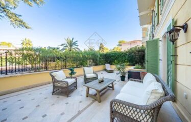 Lumière et Charme Belle Époque, Jardins et Terrasses Privatifs