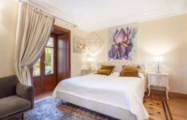 Light and Belle Époque Charm – Private Gardens and Terraces