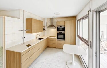 胡安莱潘Juan-les-Pins— 海滨住宅