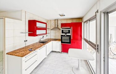 Апартаменты с выходом к морю Juin- les-Pins