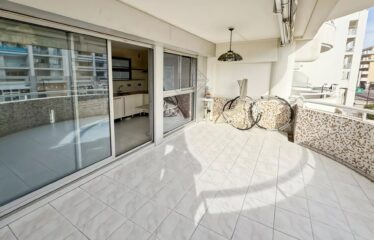 Апартаменты с выходом к морю Juin- les-Pins